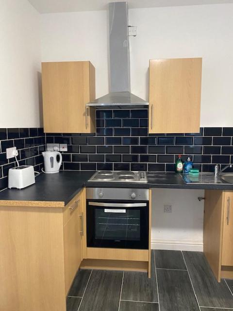 Nantwich House Apartment Crewe Bagian luar foto