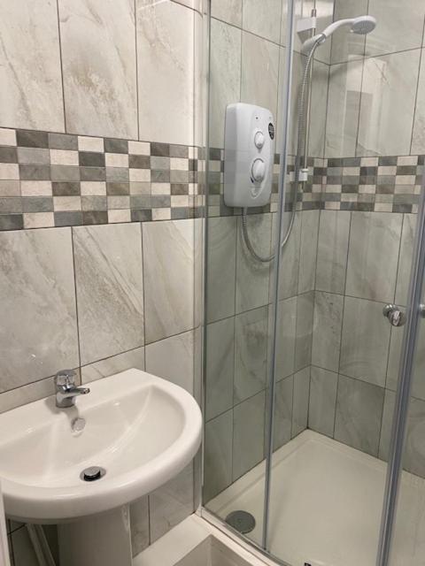 Nantwich House Apartment Crewe Bagian luar foto