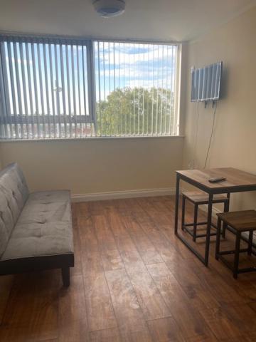 Nantwich House Apartment Crewe Bagian luar foto